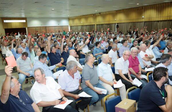 Υπερψηφίστηκε η πρόταση του κ. Σταύρου Παπασταύρου