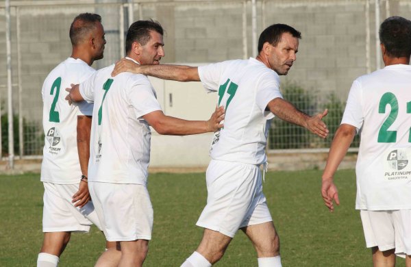 ΠΑΛΑΙΜΑΧΟΙ | Πρόκριση στα ημιτελικά του Παγκυπρίου Κυπέλλου Παλαιμάχων για την ΟΜΟΝΟΙΑ
