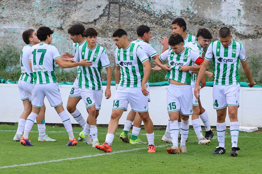 Κ16 & Κ17 | Ζεστό χειροκρότημα και στήριξη στις ομάδες μας